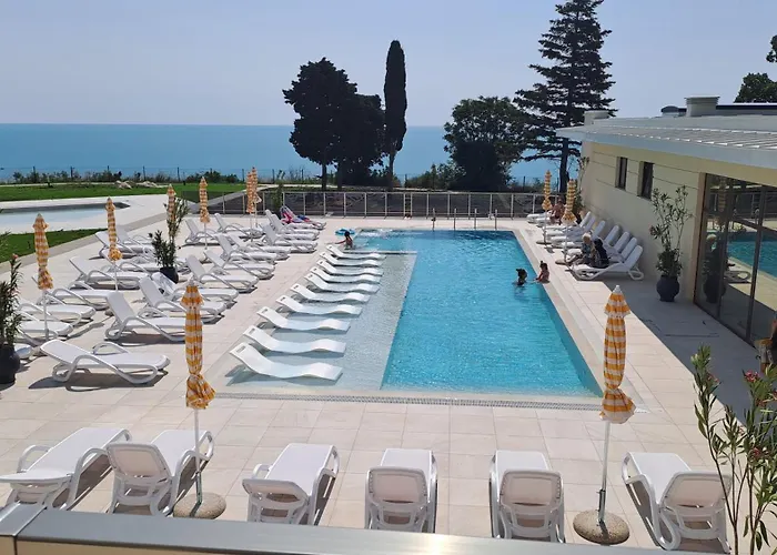 דירה скайлайн 58 וארנה